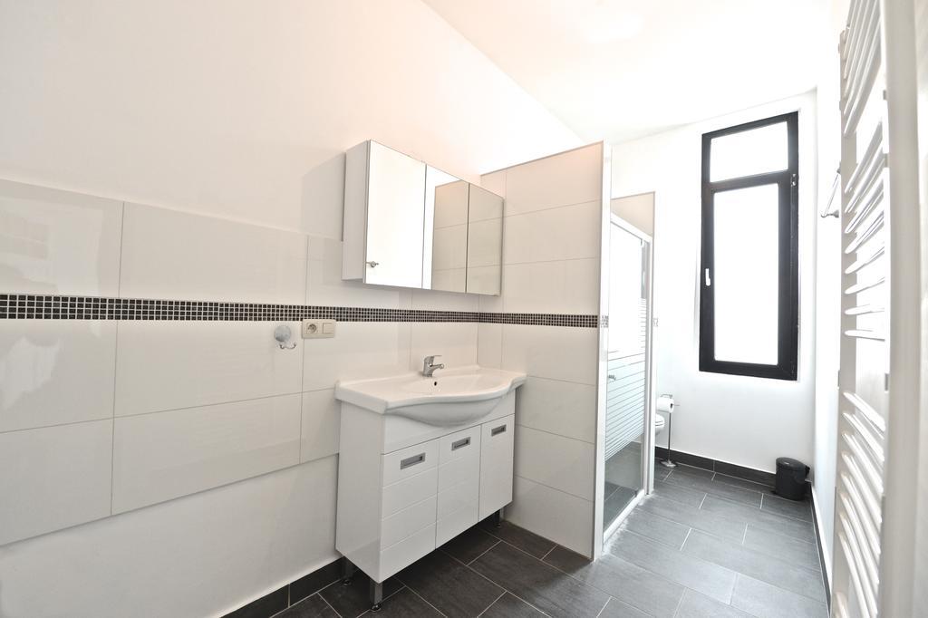 European Area Apartments Bruxelas Exterior foto